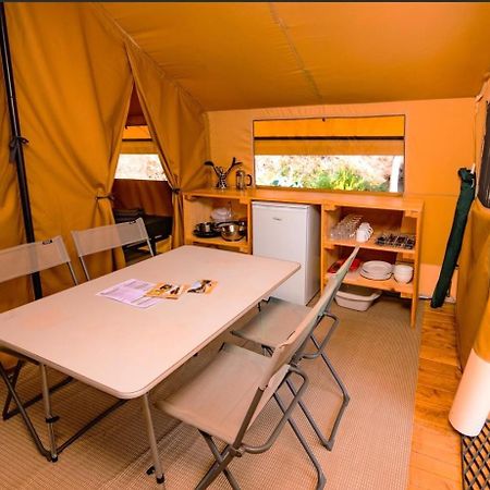 Camping Onlycamp Les Berges De L'Yonne Hotel Coulanges-sur-Yonne Kültér fotó